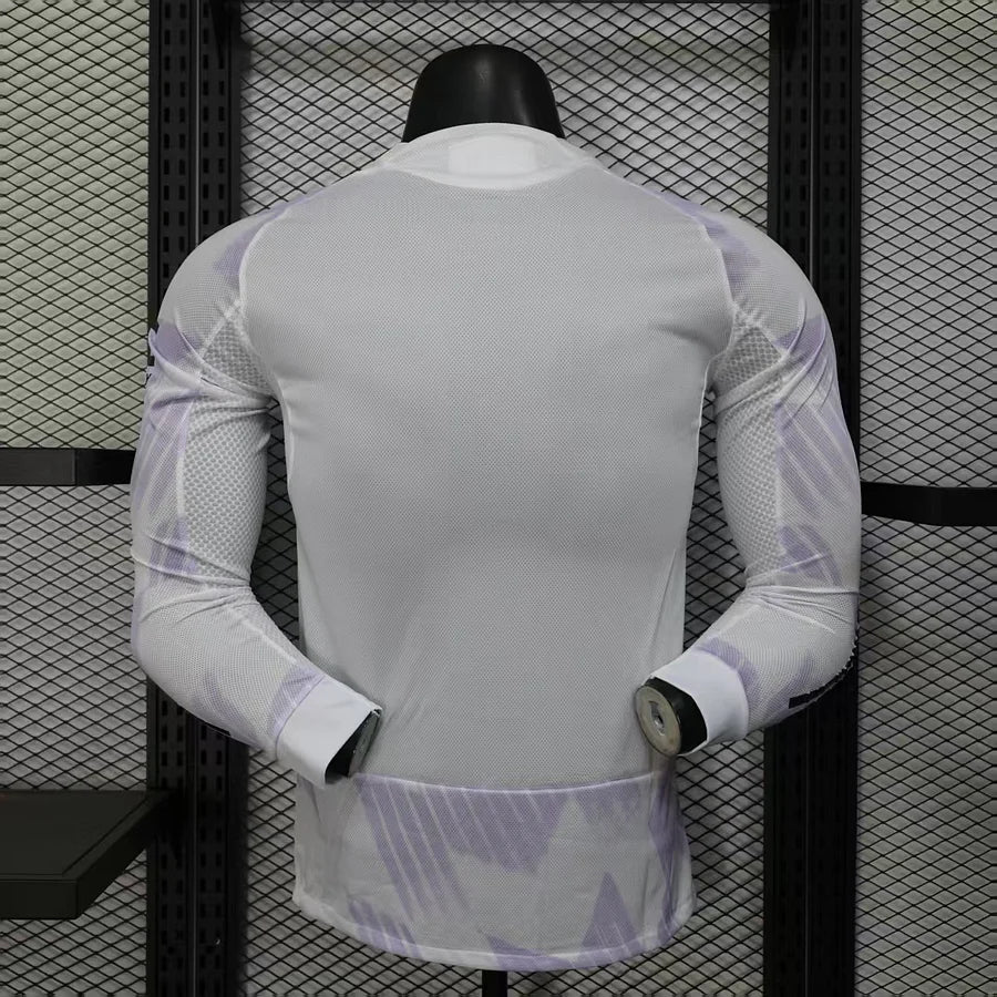 Manchester United 25-26 Away
