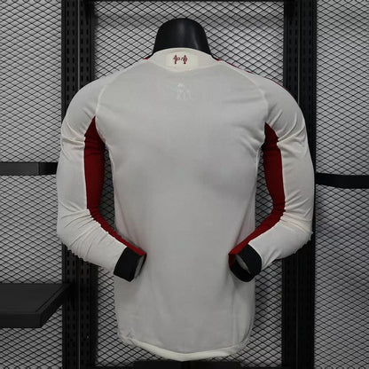 Liverpool 25-26 Away