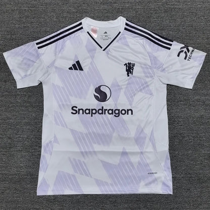 Manchester United 25-26 Away