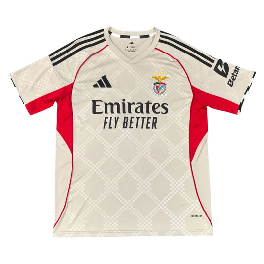 Benfica 25-26 Away
