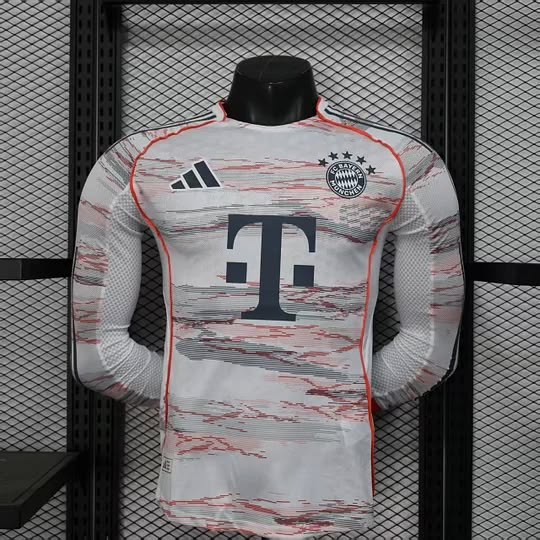 Bayern Munich 25-26 Away