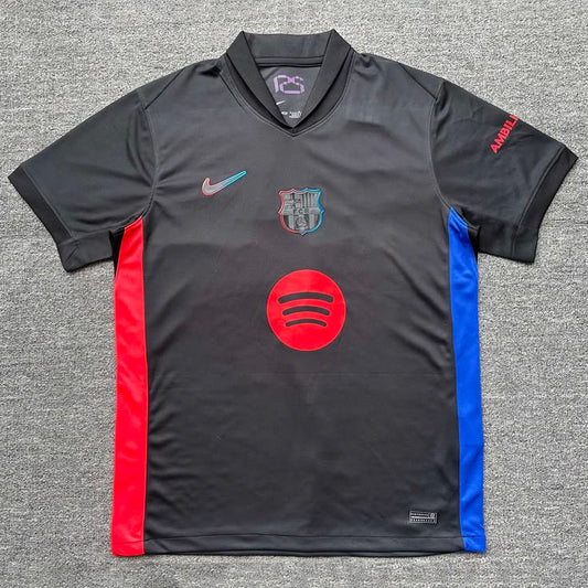 Barcelona 24-25 Away