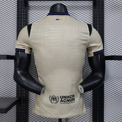 Barcelona 25-26 Away