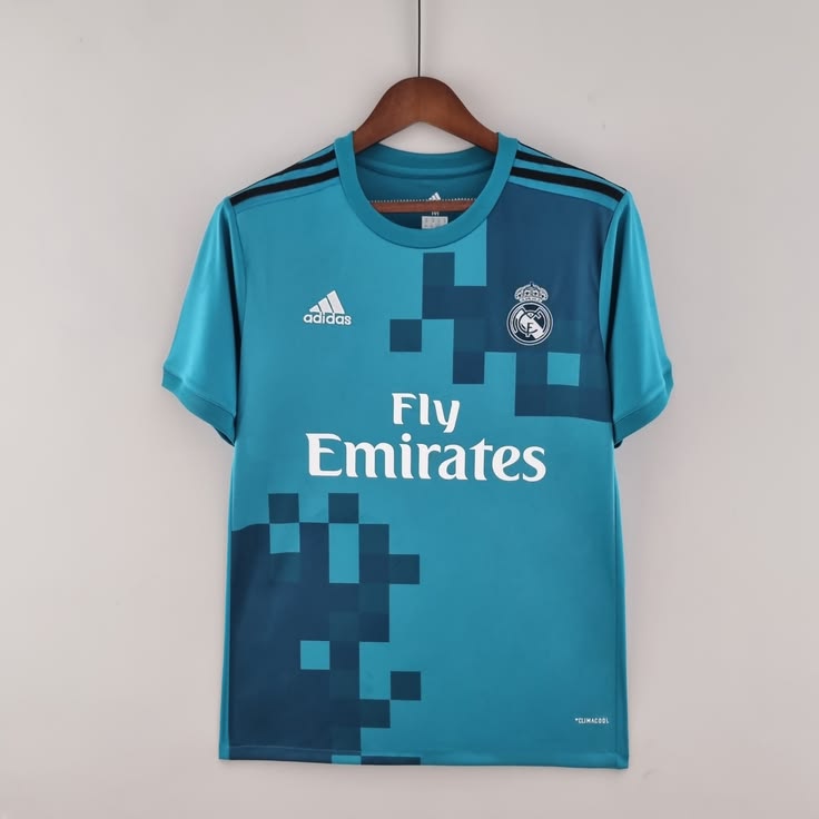 Retro Real Madrid 17/18 Third