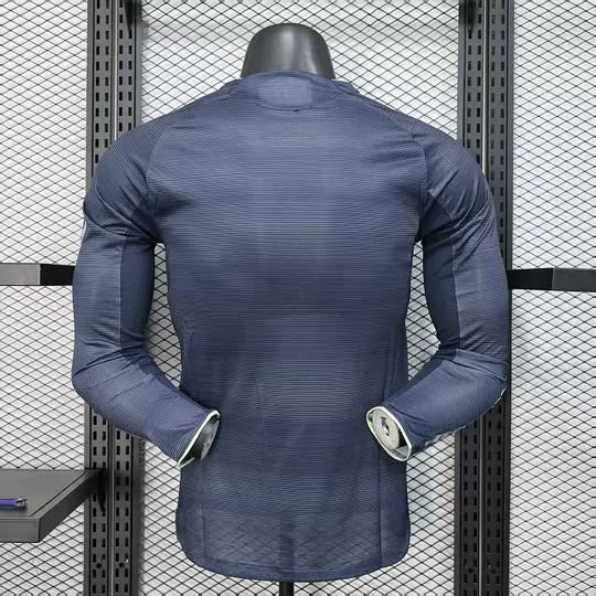 Real Madrid 25-26 Away