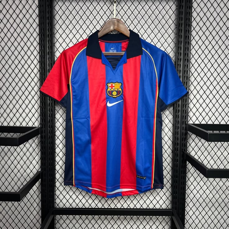 Retro Barcelona 04/05 Home