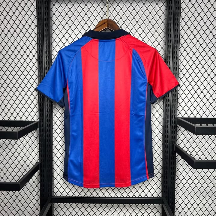 Retro Barcelona 04/05 Home